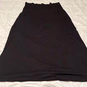 Ankle length lightweight black skirt